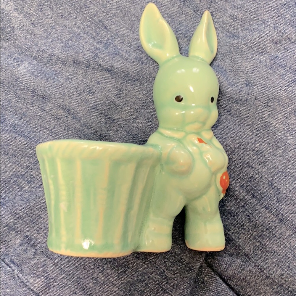 Vintage pottery Rabbit